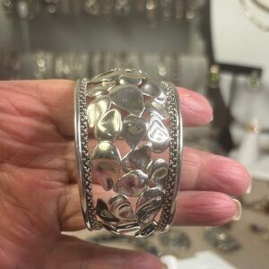 Michael Dawkins Sterling Cuff